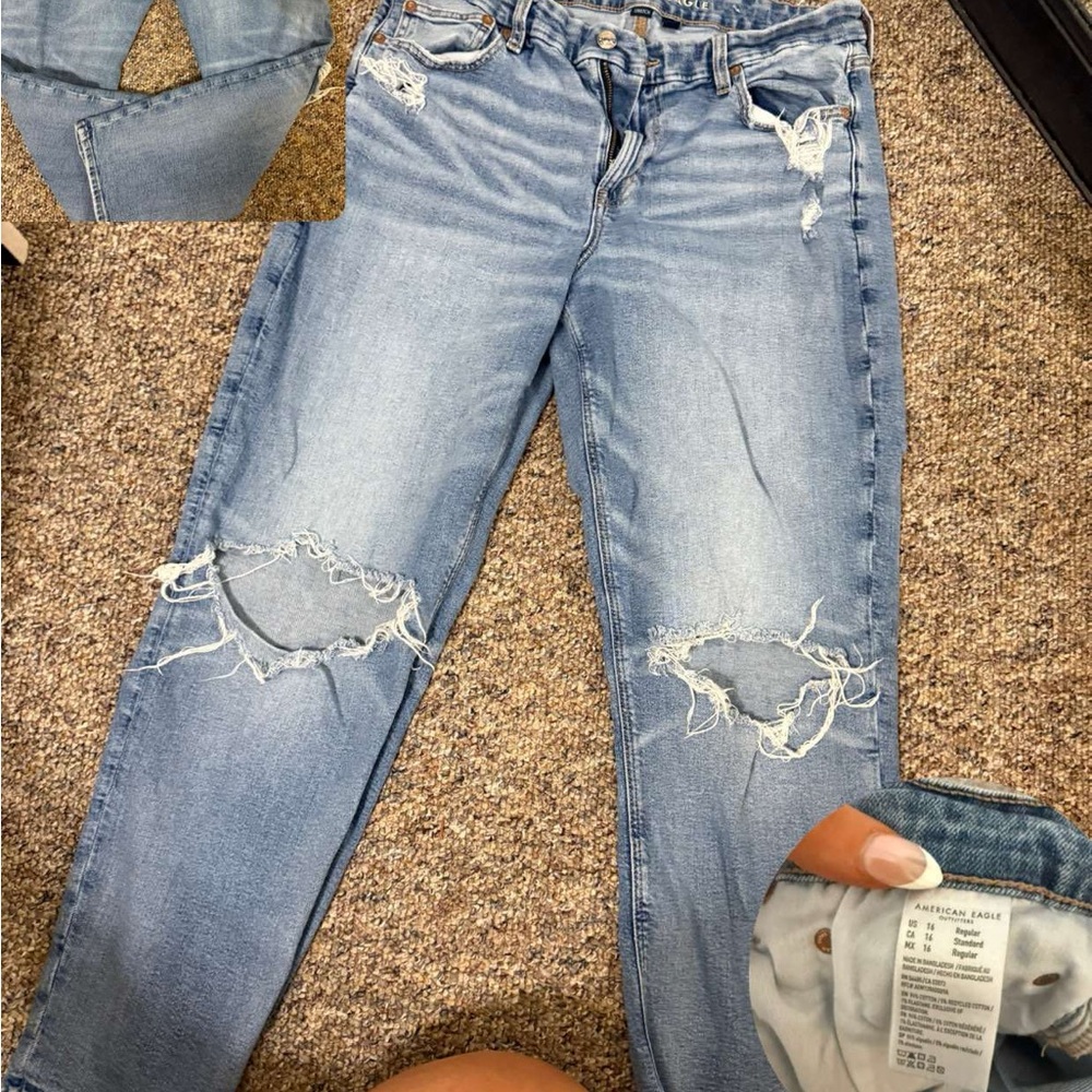 American Eagle Outfitters Light Blue Boyfriend Jeans